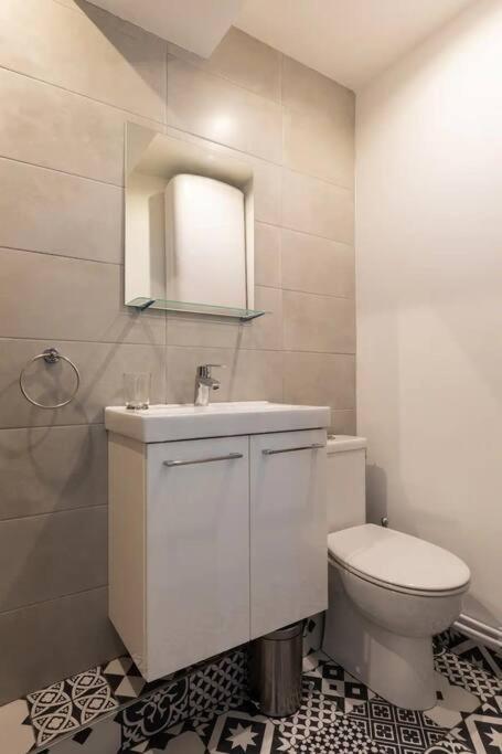 Le Flesselles - Hyper Centre - Calme Et Cosy Apartment *